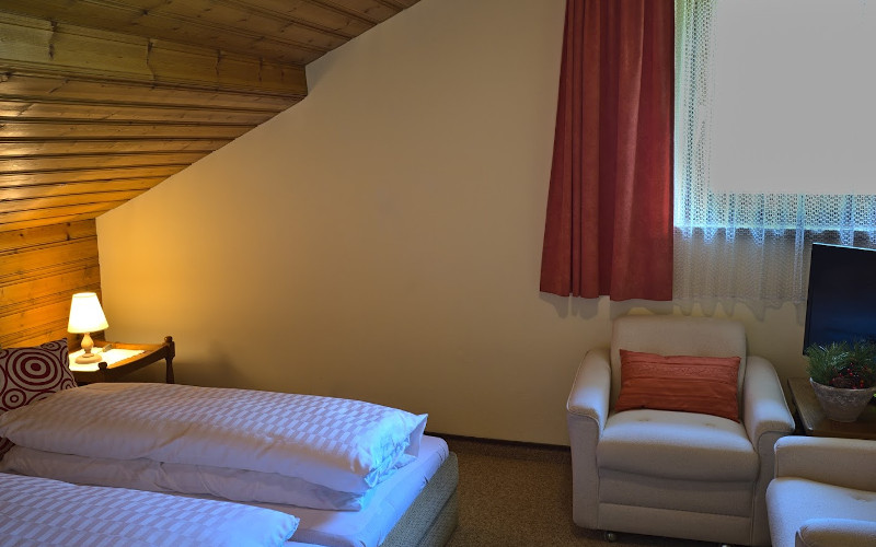 Small Apartment — view 3